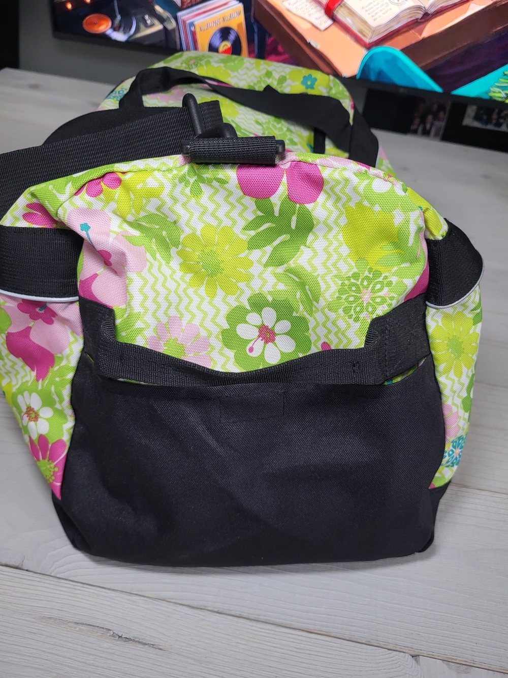 L.L. Bean Duffle Bag Retro Floral Travel Vacation Gym. - Picture 5 of 11